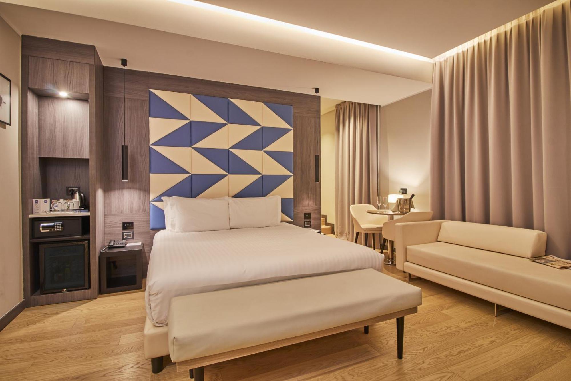 Deluxe Junior Suite