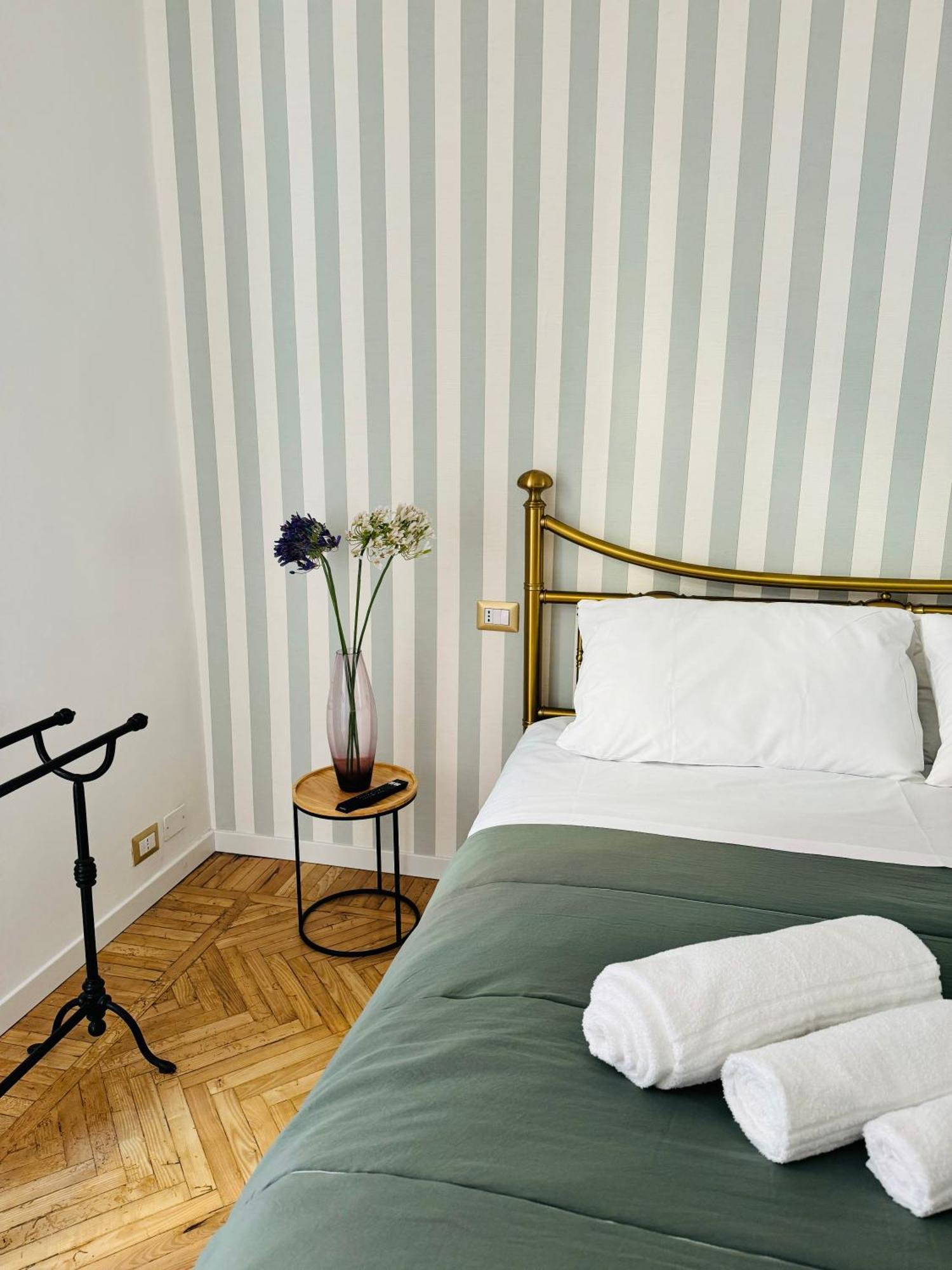 Two-Bedroom Apartment City View