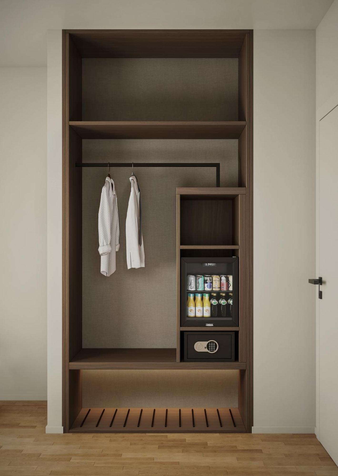 Triple Room,1693273651:JPEG