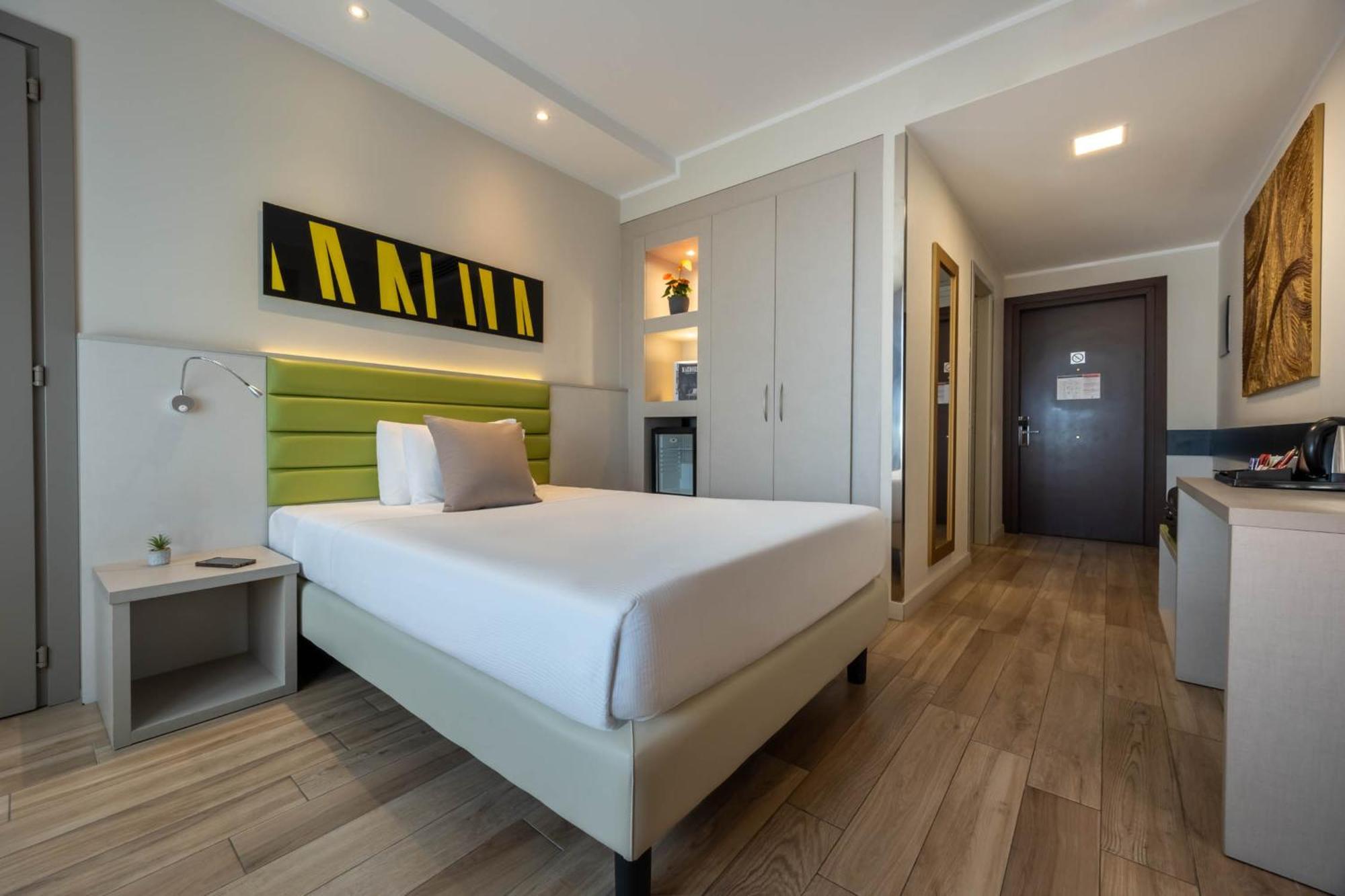 Quarto Queen com Acesso a Pessoas com Mobilidade Condicionada