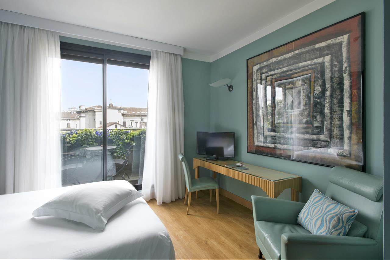 Double Room with Balcony,548651655:JPEG