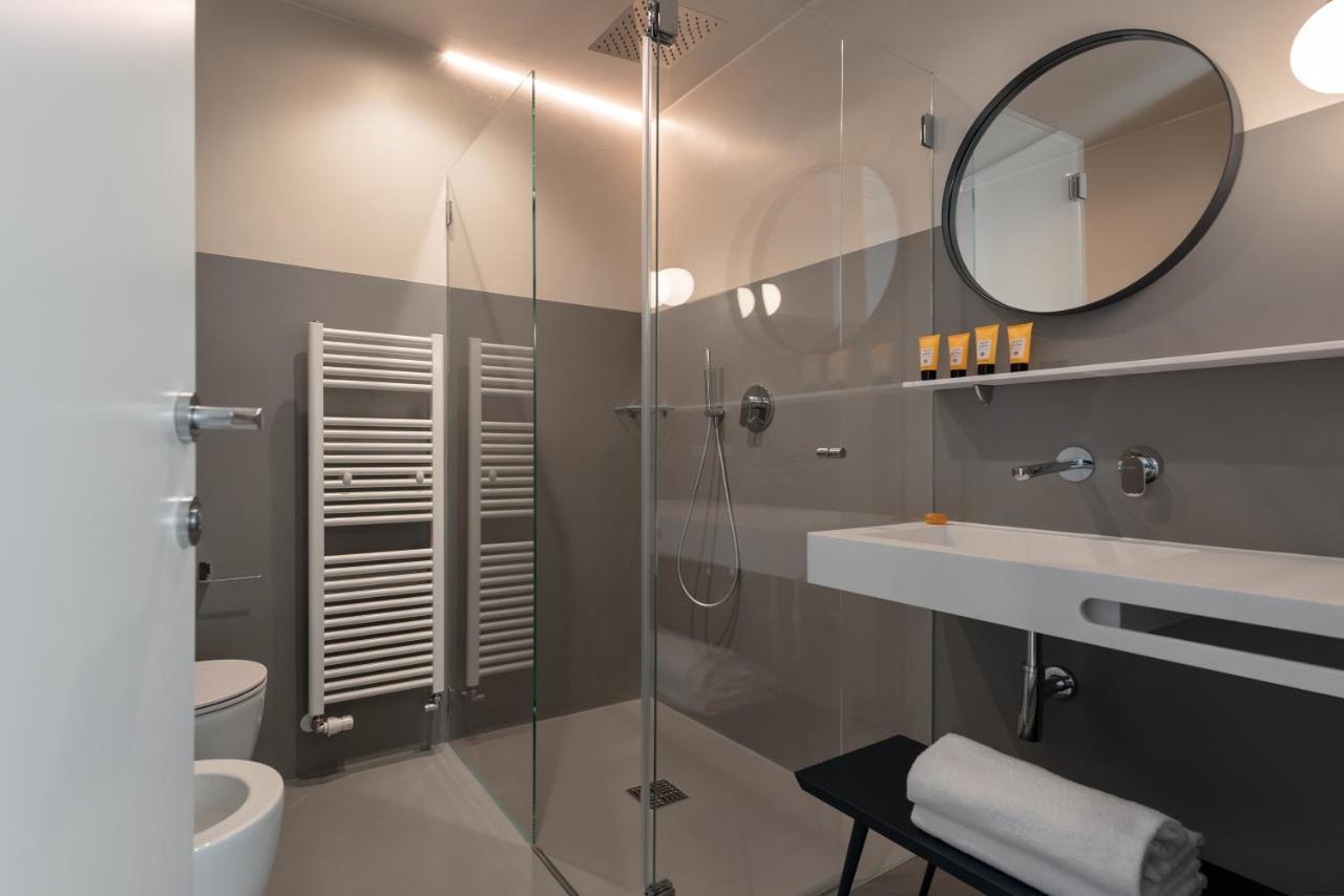 Quarto Quádruplo com Terraço