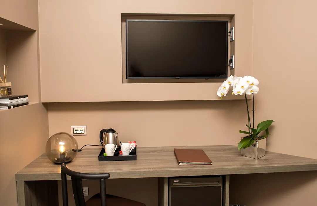 Hotel Mentana, By R Collection Hotels-1