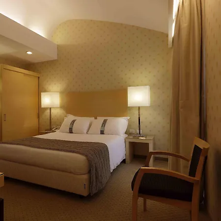 Holiday Inn Milan Garibaldi Station By Ihg-3