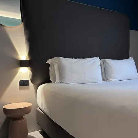 Esco Hotel Milano-2