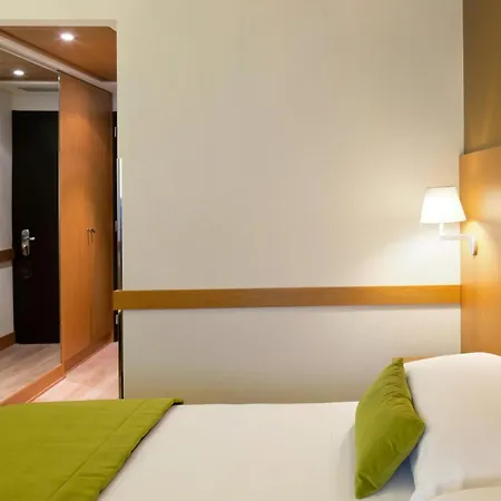 Starhotels Tourist-2