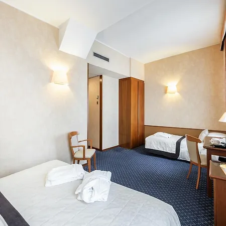 Hotel Ascot-2